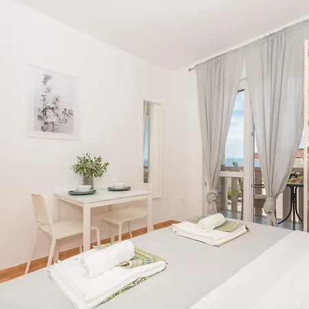 Appartement Marina Sea&city View Makarska