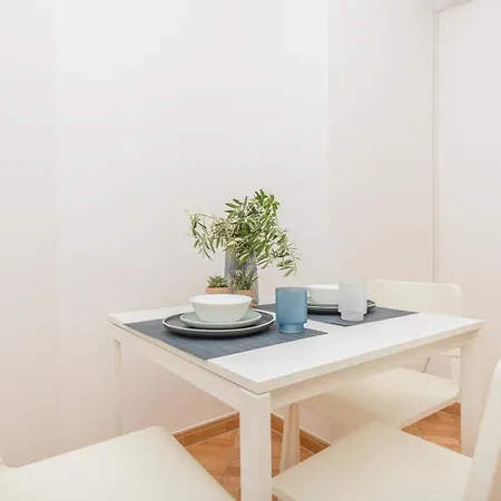 Marina Sea&city View Apartment Makarska
