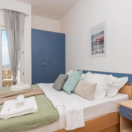 Marina Sea&city View Apartment Makarska