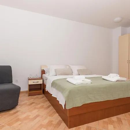 Appartement Marina Sea&city View *